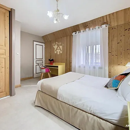 Holiday home La Cambuziere *