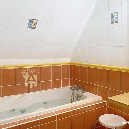 Holiday home La Cambuziere *