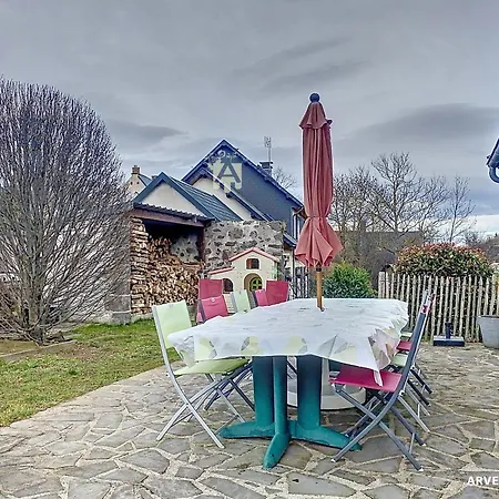 Holiday home La Cambuziere