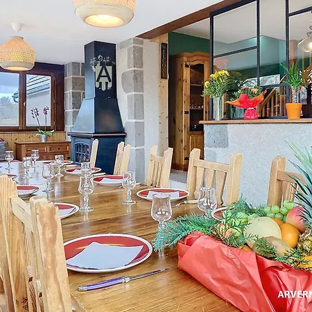 La Cambuziere Holiday home *